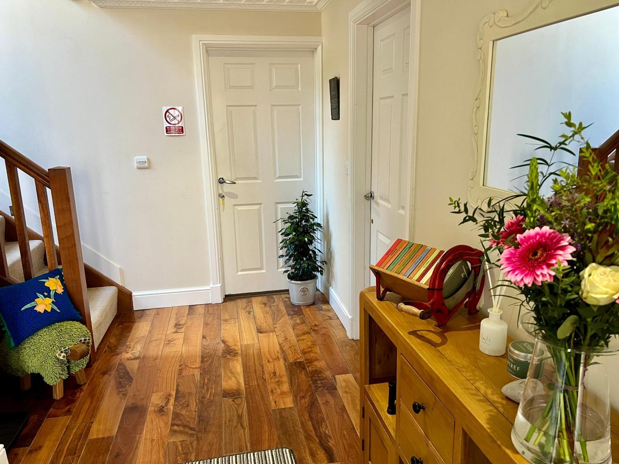 ニューカッスル・エムリン Roseberry House Bed & Breakfast エクステリア 写真